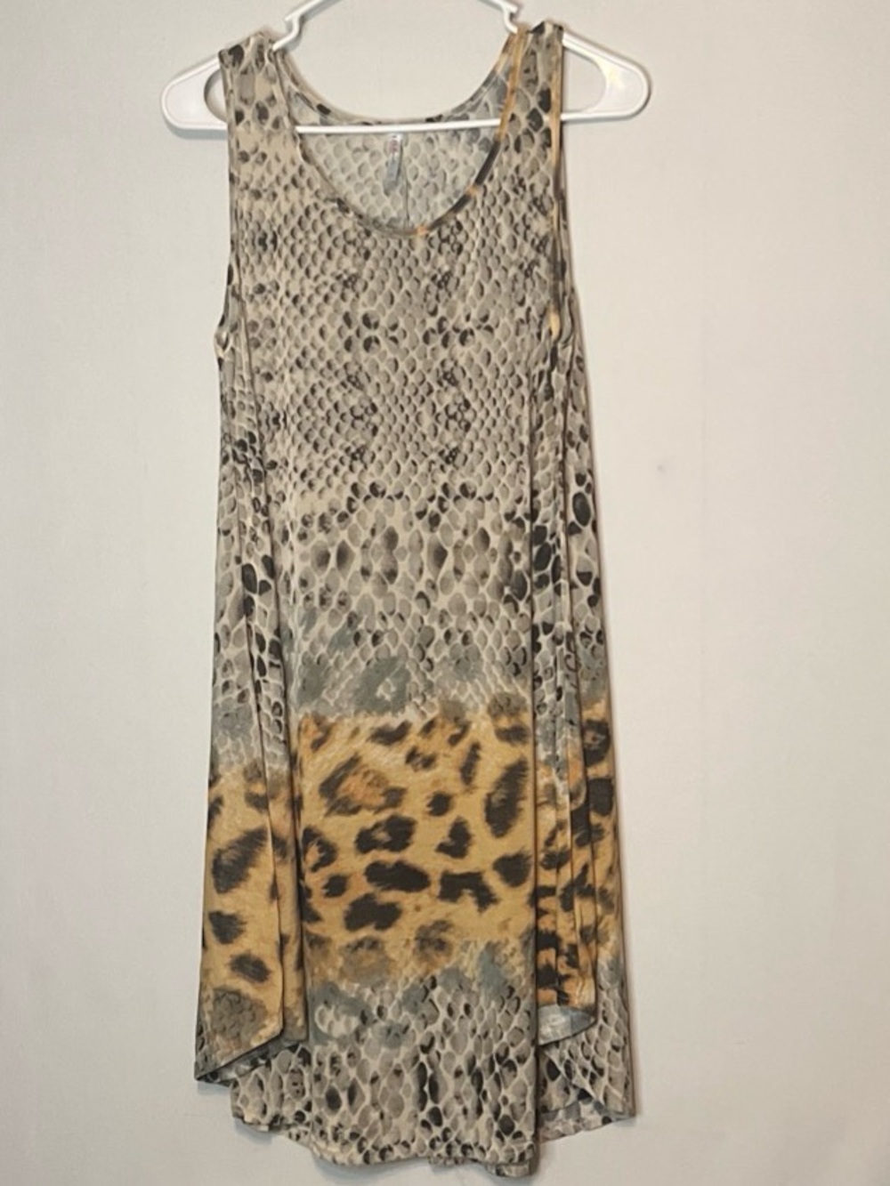 ISLA BONITA One Size Sheer Sundress Animal Print Multicolor Stretch.